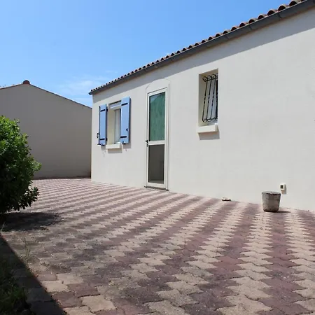 Au Calme, à Deux Pas De La Lbo000-014 Les Bains Villa *